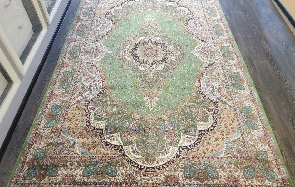 Турецкий ковёр шелковый QUM 2041- 9054E YESIL/BEJ